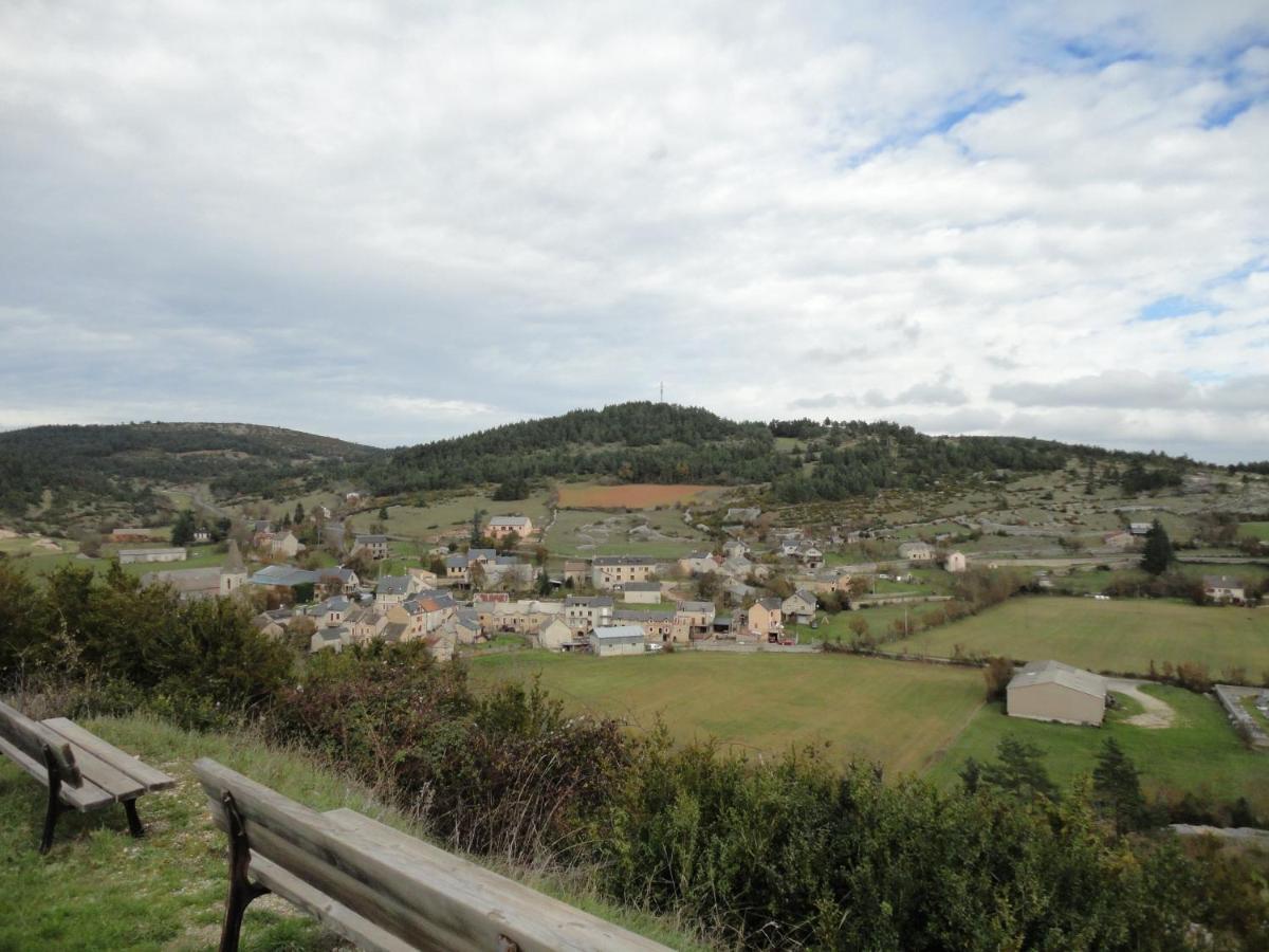 Gite Clevacances Laval-du-Tarn Buitenkant foto